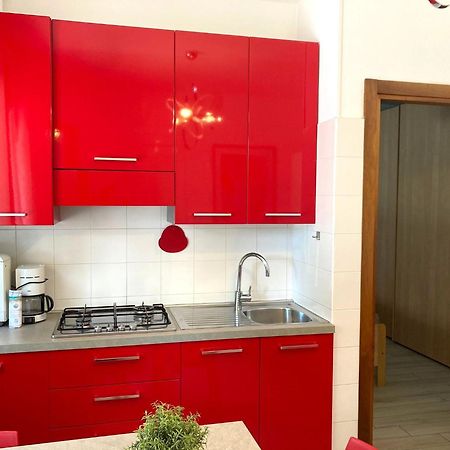 Bilocali Casa De Lazzari - Piazza Brescia - Adria Holiday Jesolo - Family Apartments Экстерьер фото